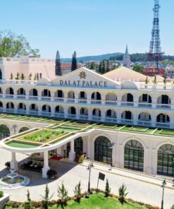 Combo Đà Lạt: Khách sạn Dalat Palace Heritage 5 sao - Travel With Me21