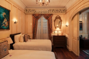 Khách sạn Dalat Palace Heritage 5 sao - Travel With Me8