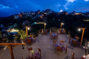 Khách sạn Phe La Town - Travel With Me13