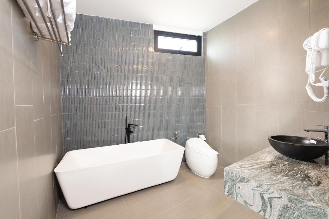 Khách sạn Phe La Town - Travel With Me15 Khách sạn Phe La Town - Travel With Me15