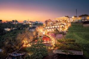 Khách sạn Phe La Town - Travel With Me4