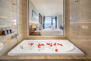 Combo du lịch Đà Nẵng 3 ngày 2 đêm - Travel With Me