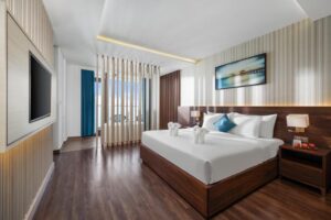 Combo du lịch Đà Nẵng 3 ngày 2 đêm - Travel With Me